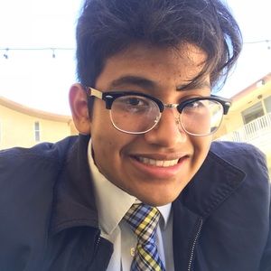 Meet your Posher, Emmanuel